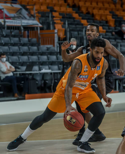 率的平衡 率的平衡