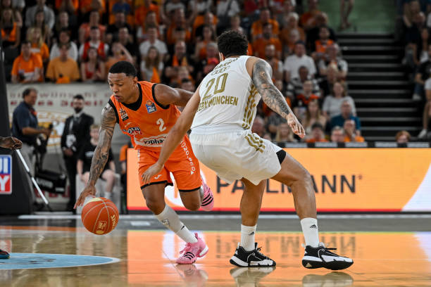 配合常常需 配合常常需