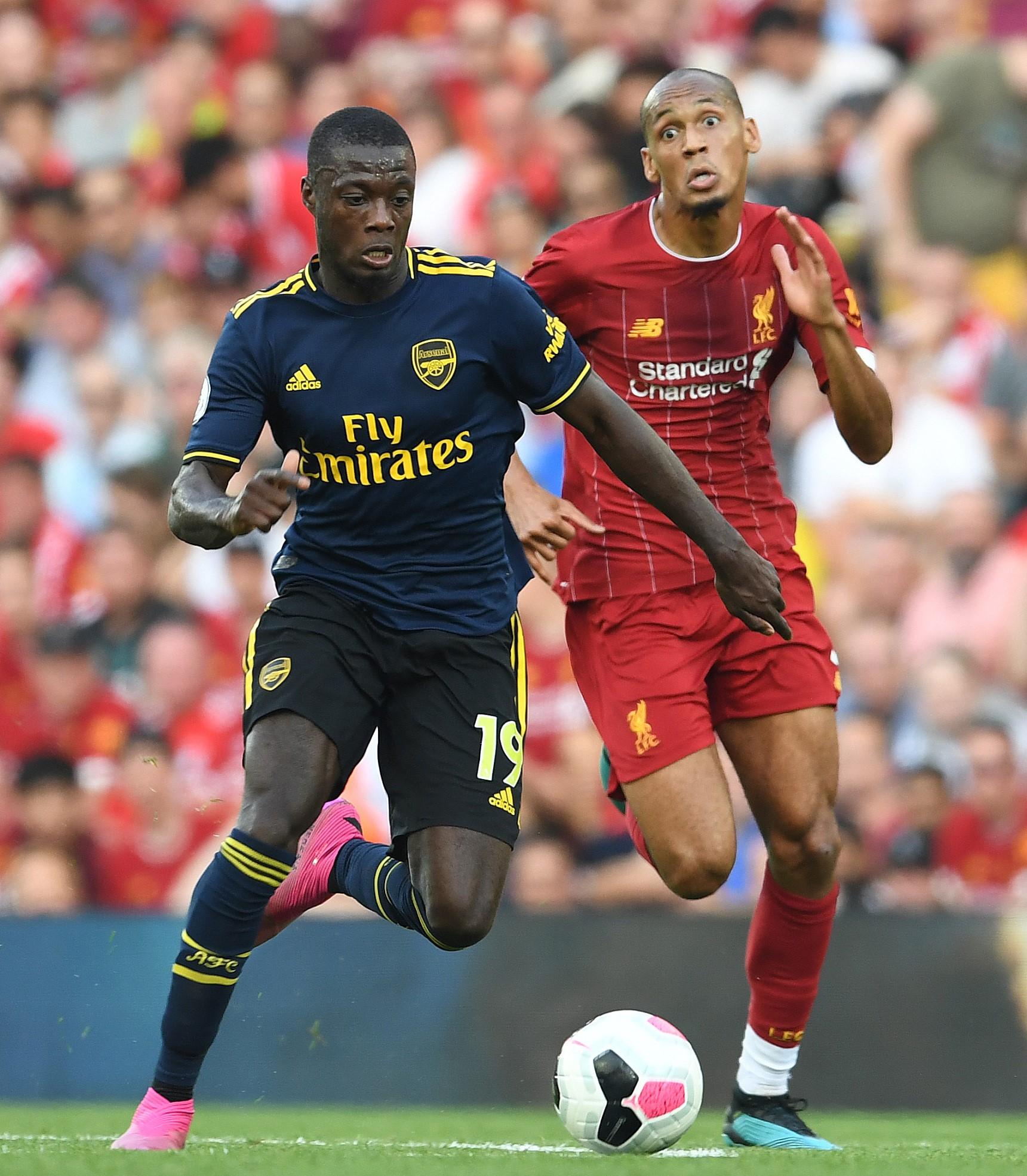 展现了一个 展现了一个